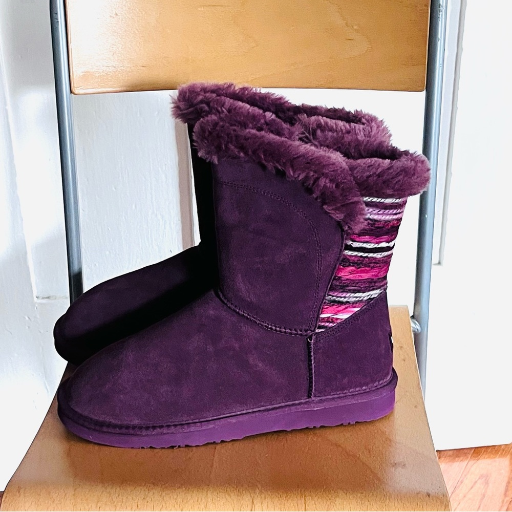 NWT Lamo Fur Lined Boots